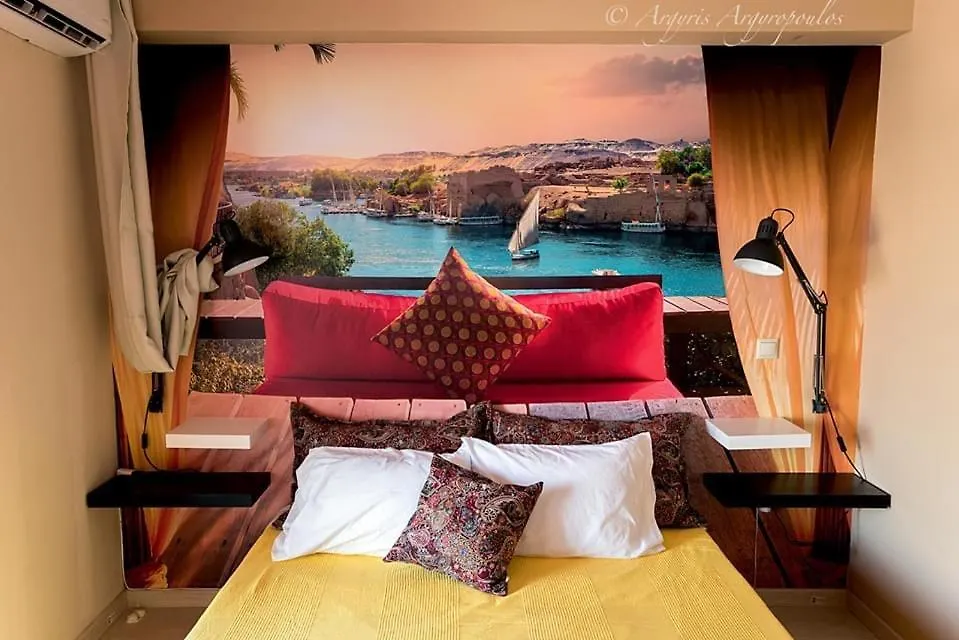 Aslanis Luxury Suites -Theme Studio Anatoli Greece