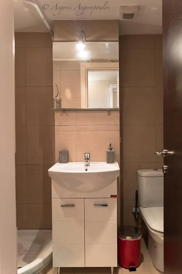 Aslanis Luxury Suites -Theme Studio Anatoli 0*, Thessaloniki Greece